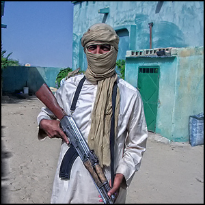 AQIM Touareg Brigade By Magharebia [CC BY 2.0 (http://creativecommons.org/licenses/by/2.0)], via Wikimedia Commons http://bit.ly/1T78Y7E [cropped and processed]